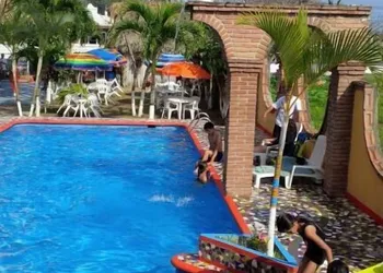 Hotel Real Del Quijote hotel thumbnail 6
