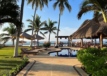 Chantli Mare hotel thumbnail 2