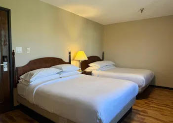 Desert Arms Hotel hotel thumbnail 8
