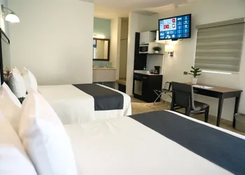 Cuatro Misiones Hotel hotel thumbnail 7