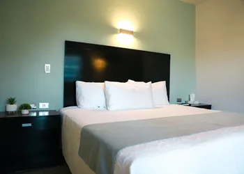 Cuatro Misiones Hotel hotel thumbnail 8