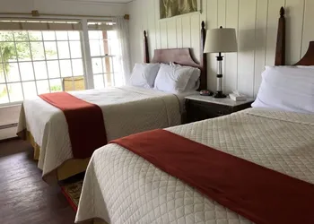 Spring Garden Inn hotel thumbnail 4