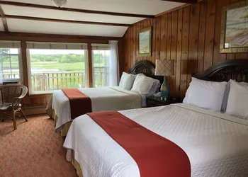 Spring Garden Inn hotel thumbnail 5
