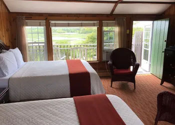 Spring Garden Inn hotel thumbnail 8