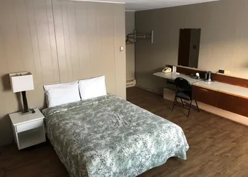 Moose Motel hotel thumbnail 8