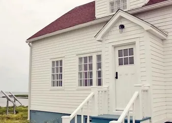 Auberge de l'île aux Perroquets hotel thumbnail 2