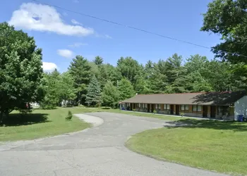 Gold Pine Inn Motel hotel thumbnail 4