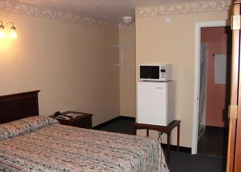 K-River Motel & Campground hotel thumbnail 6