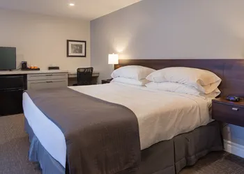 Picton Harbour Inn hotel thumbnail 8