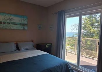 Gibralter Rock Ocean View B&B hotel thumbnail 8