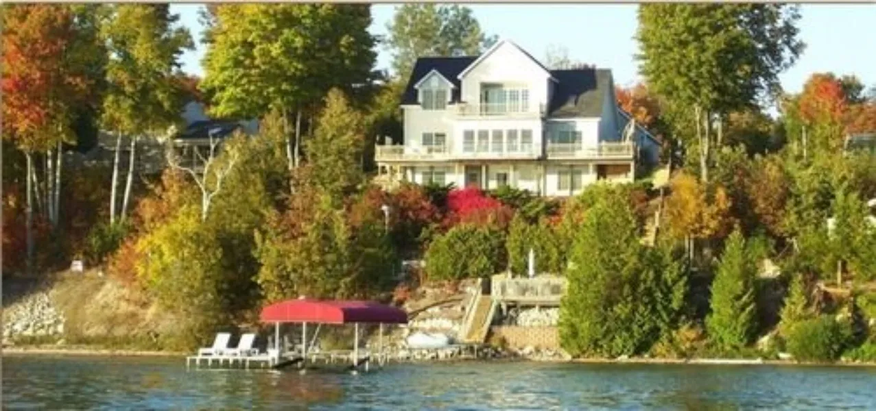 Torch Lake Bed & Breakfast hotel detail image 2