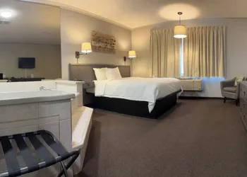 Companion Hotel Motel hotel thumbnail 7