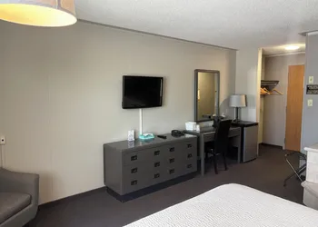 Companion Hotel Motel hotel thumbnail 8
