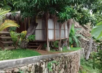Cocos Camp hotel thumbnail 4