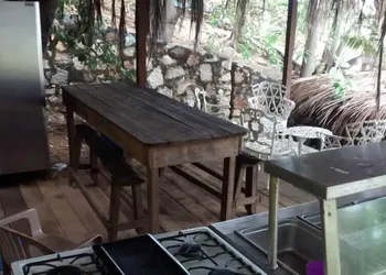Cocos Camp hotel thumbnail 6