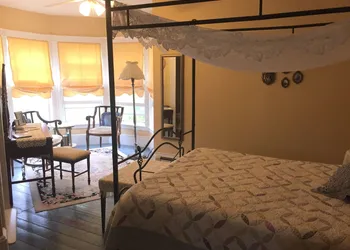 Evangeline's Tower Bed & Breakfast hotel thumbnail 7