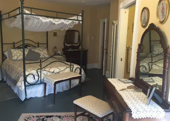 Evangeline's Tower Bed & Breakfast hotel thumbnail 8