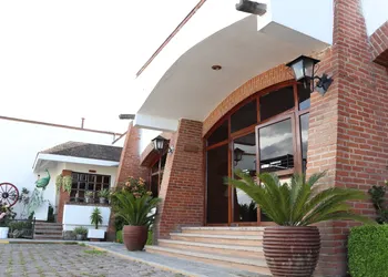 Hotel Cuamanco hotel thumbnail 2
