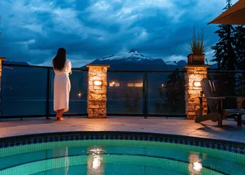 Halcyon Hot Springs Resort hotel thumbnail 5