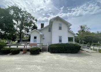 The John Butler House Bed & Breakfast hotel thumbnail 3