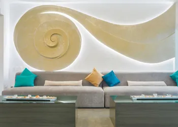 HM Hotel hotel thumbnail 3