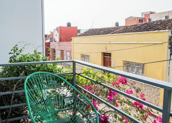 Hostal Tres Central hotel thumbnail 3