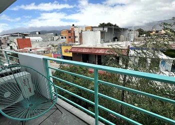 Hostal Tres Central hotel thumbnail 4
