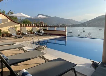 Villa del Pescador hotel thumbnail 3