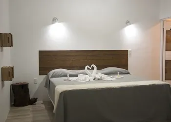 Hotel Karenina hotel thumbnail 4