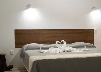 Hotel Karenina hotel thumbnail 5