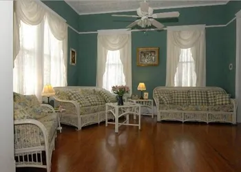 Coastal Dreams Bed & Breakfast hotel thumbnail 4
