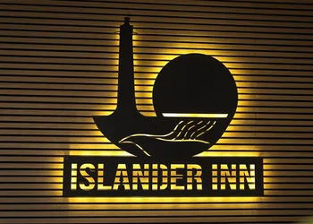 Islander Inn hotel thumbnail 7