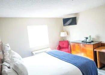 Islander Inn hotel thumbnail 8