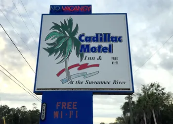 Cadillac Motel Fanning Springs hotel thumbnail 4