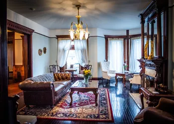The Gage Mansion B&B hotel thumbnail 5
