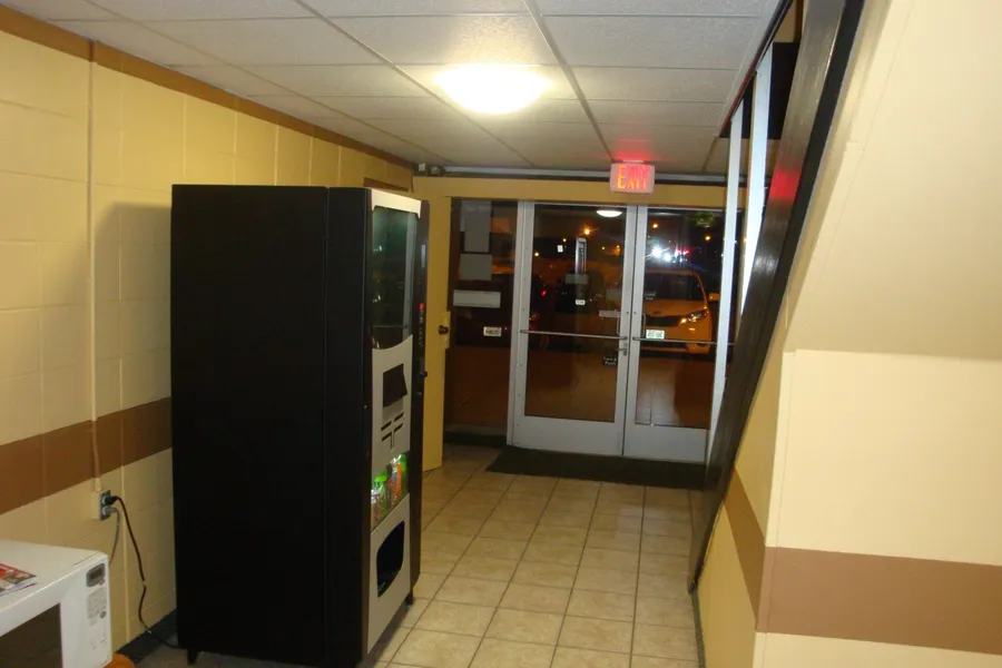 Economy Inn hotel detail image 6