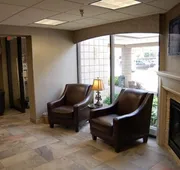 Brentwood Inn & Suites hotel detail image 4