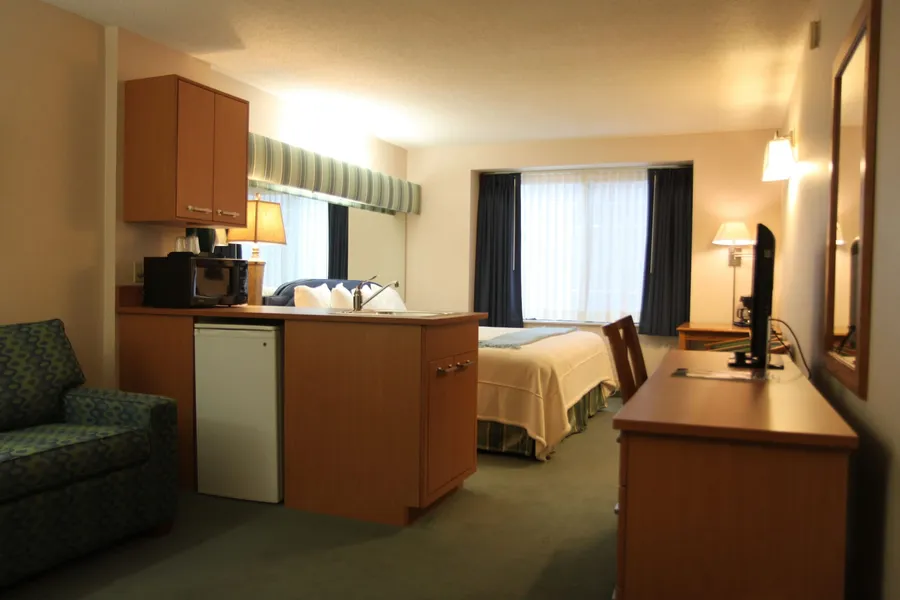 Brentwood Inn & Suites hotel detail image 6