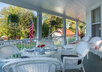 Thorp House Inn & Cottages hotel thumbnail 4