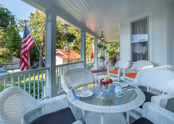 Thorp House Inn & Cottages hotel thumbnail 5