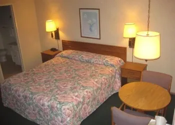 Villa Inn hotel thumbnail 6