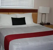 Bexon Rooms - Hotel Downtown Windsor hotel detail image 3