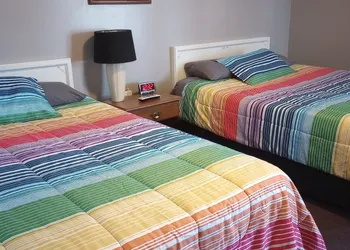 Harbor Beach Inn hotel thumbnail 5