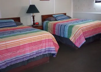 Harbor Beach Inn hotel thumbnail 6