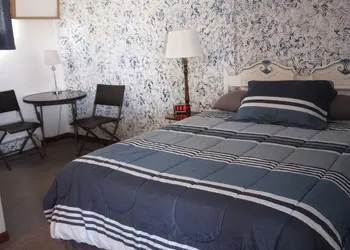 Harbor Beach Inn hotel thumbnail 7