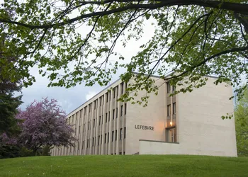 Université de Moncton hotel thumbnail 3