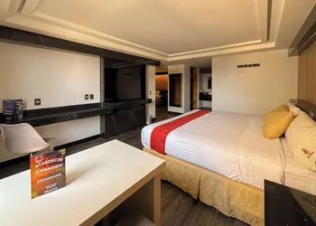 Hotel Montreal hotel thumbnail 4