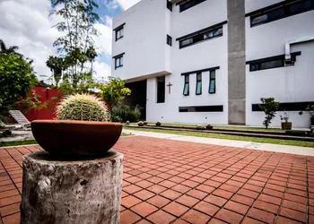 Maria Ines Hotel Suite hotel thumbnail 4