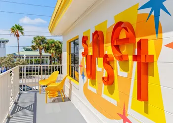 Sunset Inn & Cabanas hotel thumbnail 6