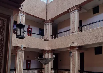 Hotel Metropolitan hotel thumbnail 2